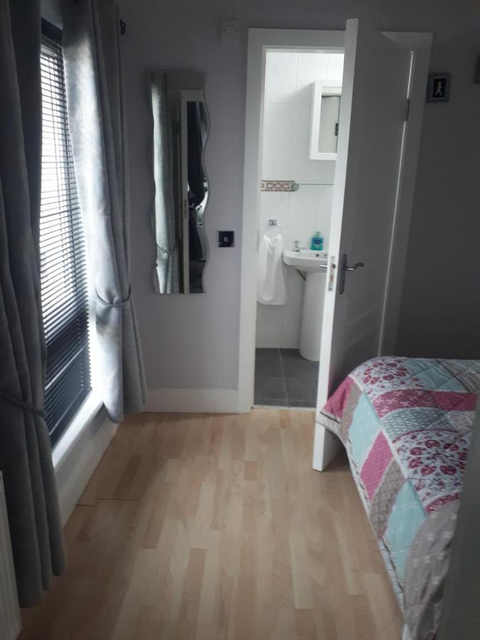 Ideal One Bedroom Appartment In Naas Oo Kildare Exterior photo